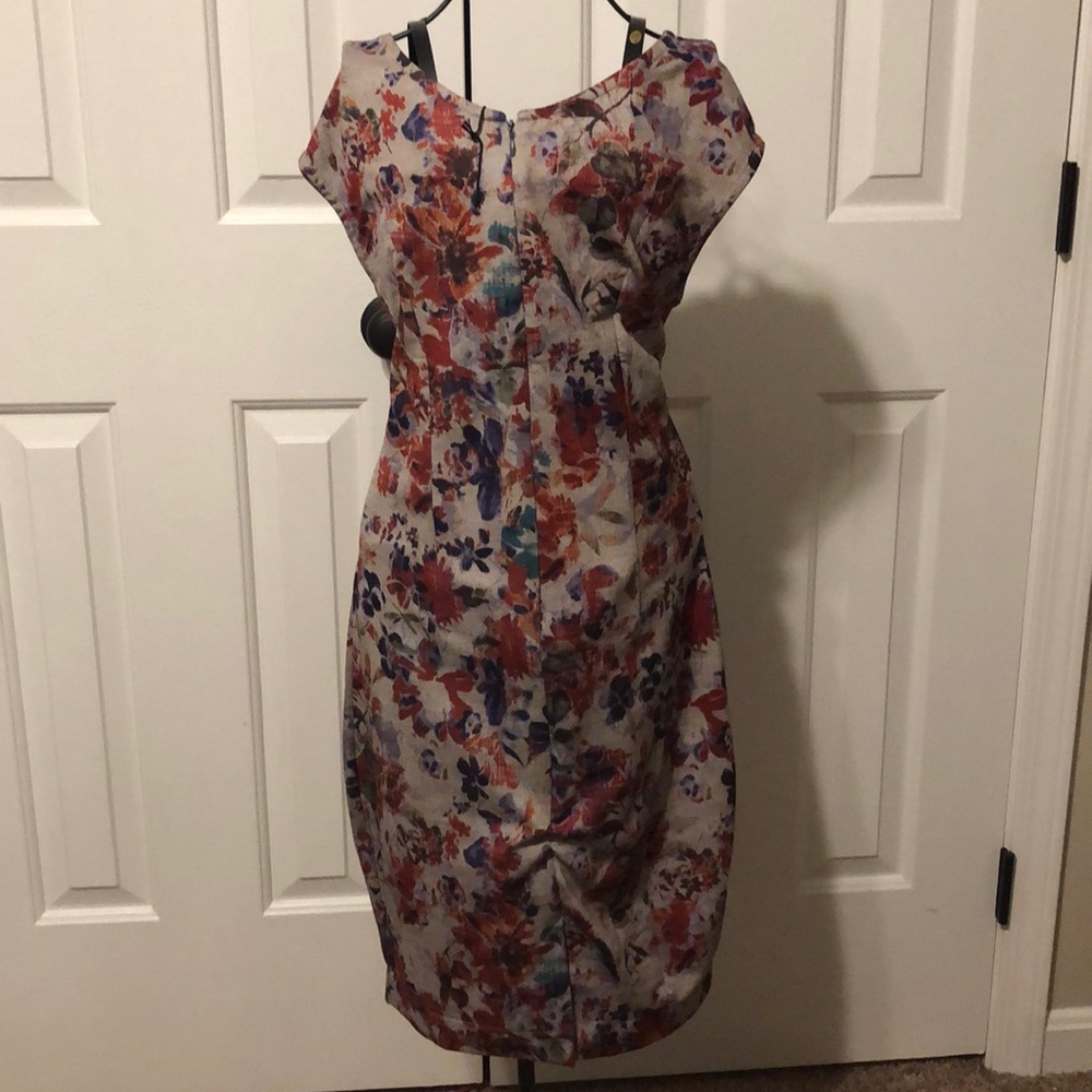 Floral Chic - Picture 3 of 5